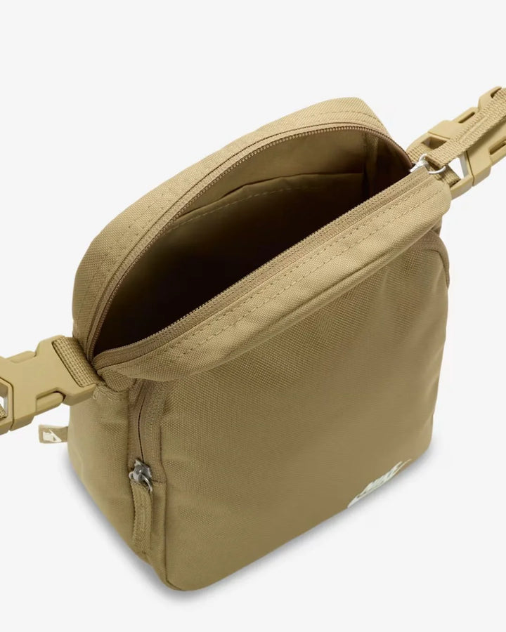 NIKE Heritage Cross Body Bag (4L) on triQUIP Sports