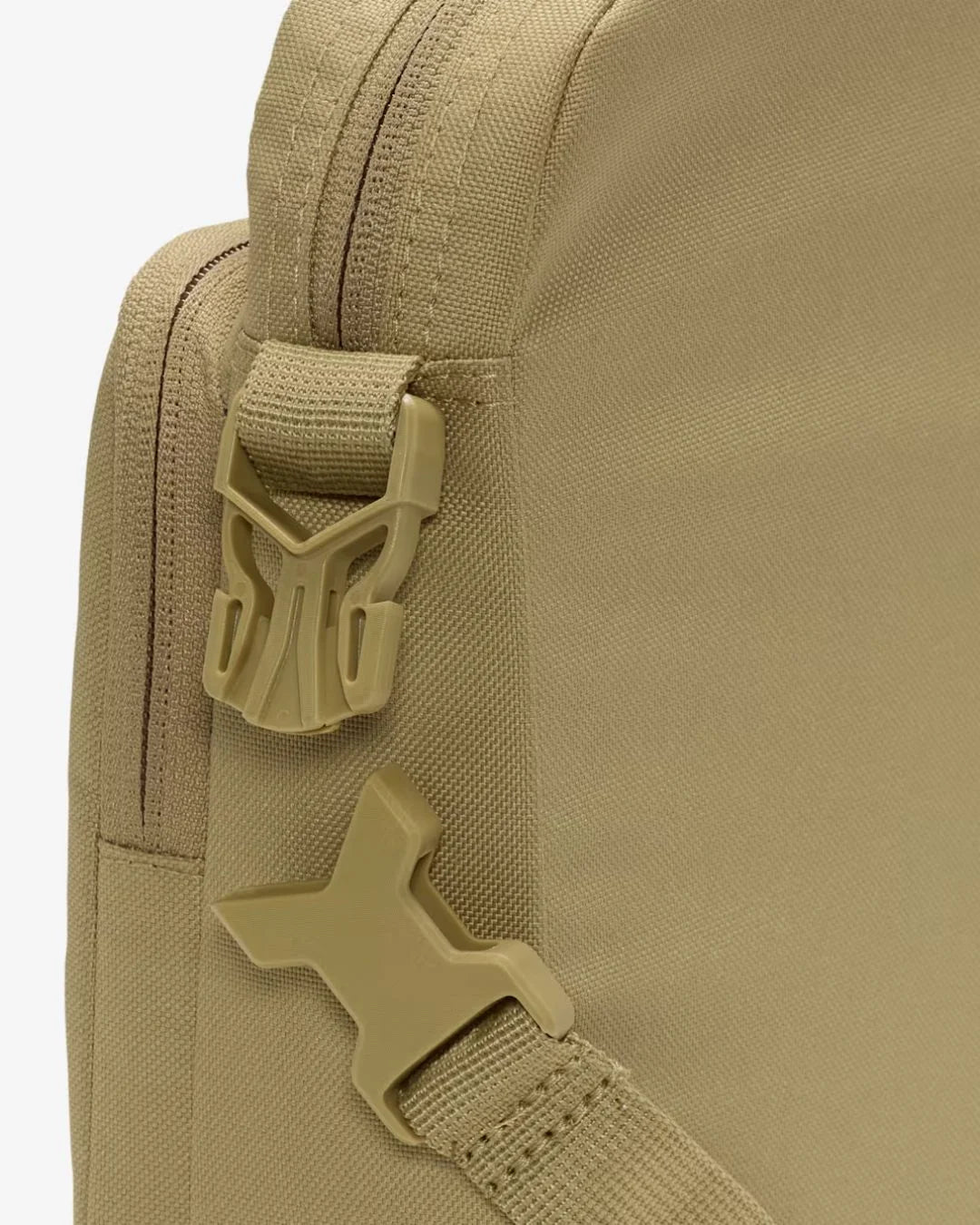 NIKE Heritage Cross Body Bag (4L) on triQUIP Sports