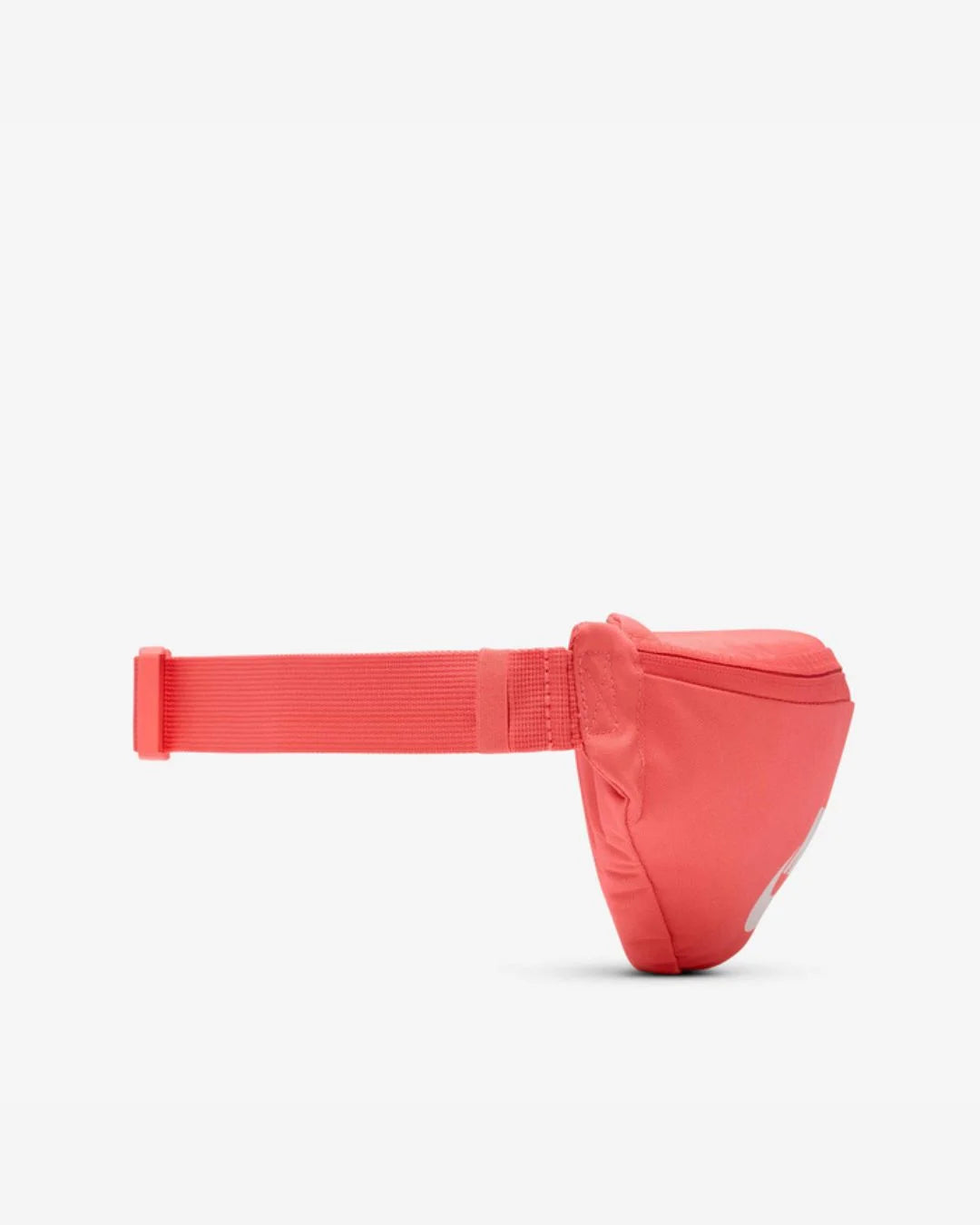 NIKE Heritage Waistpack (3L) on triQUIP Sports