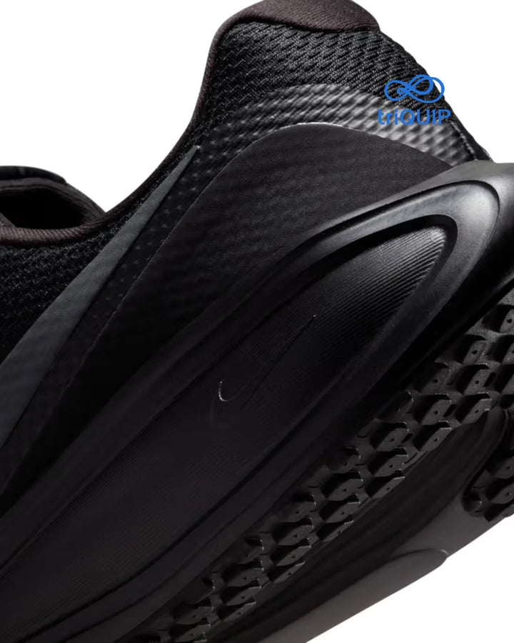 NIKE Revolution 8 Men's Road Running Shoes on triQUIP Sports