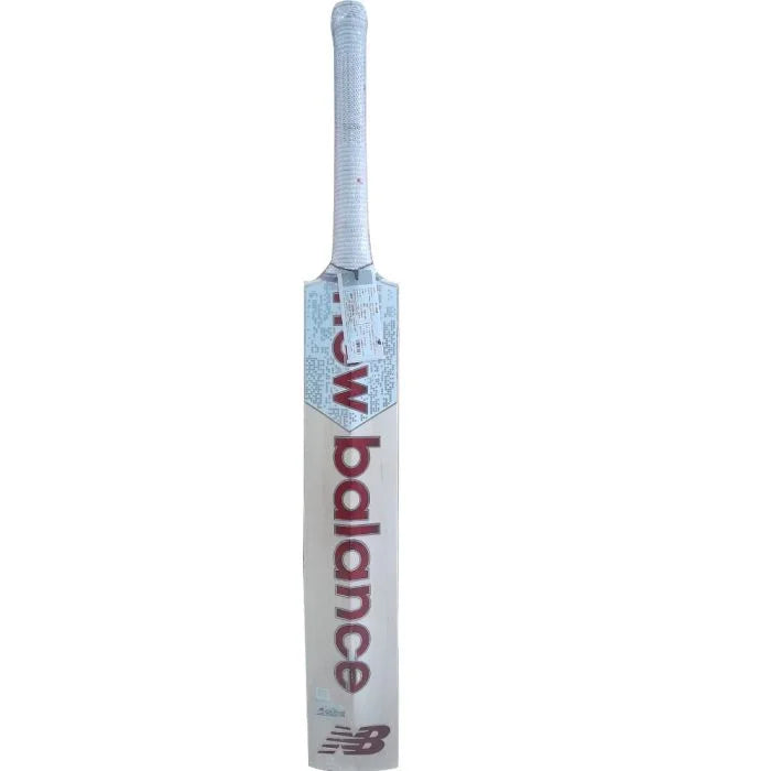 New Balance Cricket Bat on triQUIP Sports