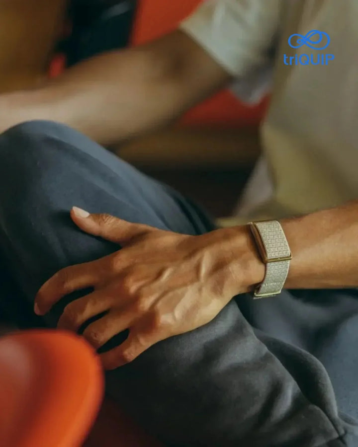 POLAR Loop Screen Free Wearable Health Band & Fitness Tracker on triQUIP Sports