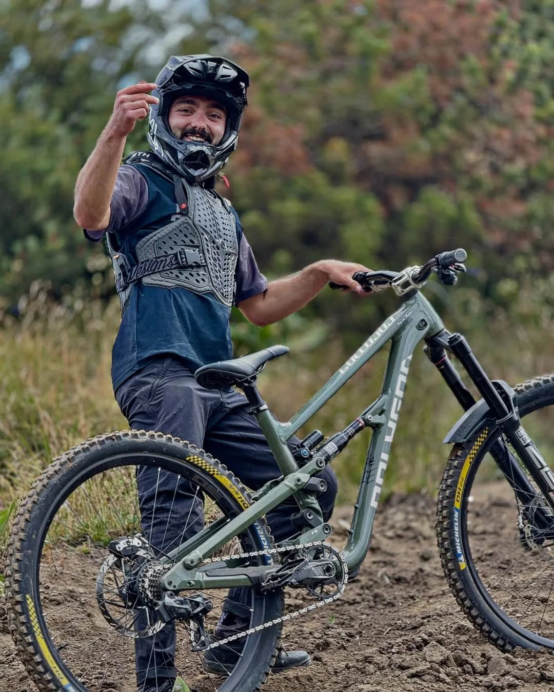 POLYGON Collosus N9 29er Enduro Bike (2025) on triQUIP Sports