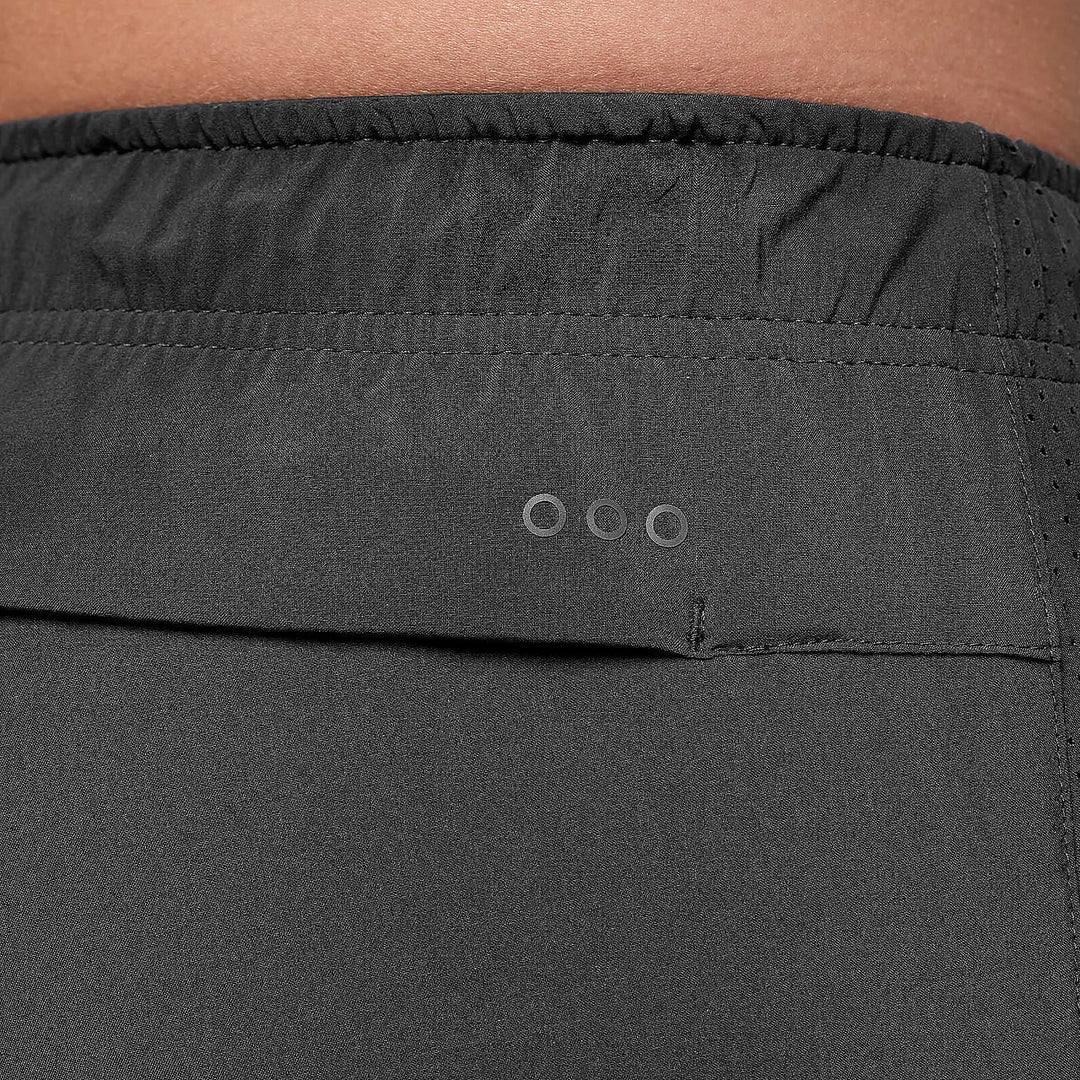 Saucony Outpace 5" Men's Shorts on triQUIP Sports