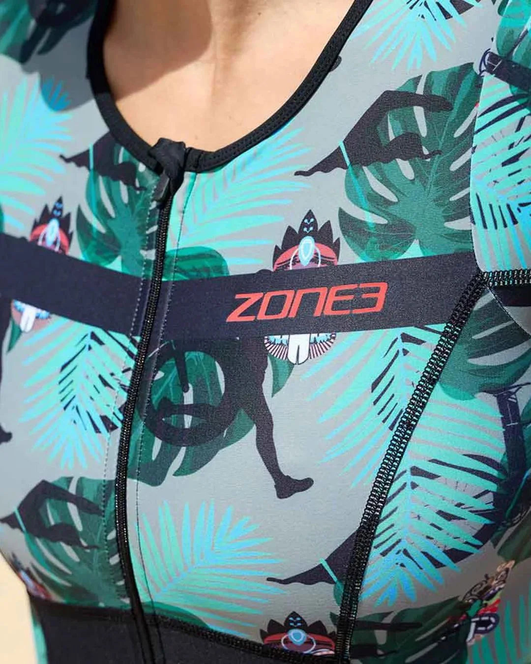 ZONE3 Momentum II Women's Shorts Sleeve Trisuit on triQUIP Sports