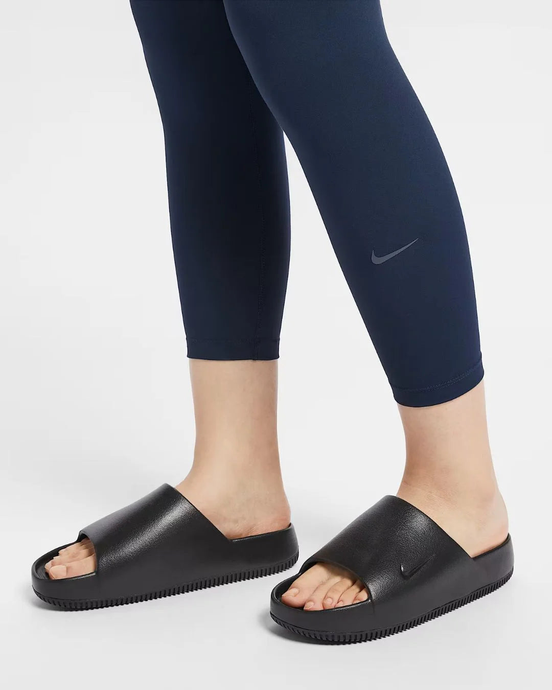 NIKE One Women's High-Waisted 7/8 Leggings on triQUIP sports