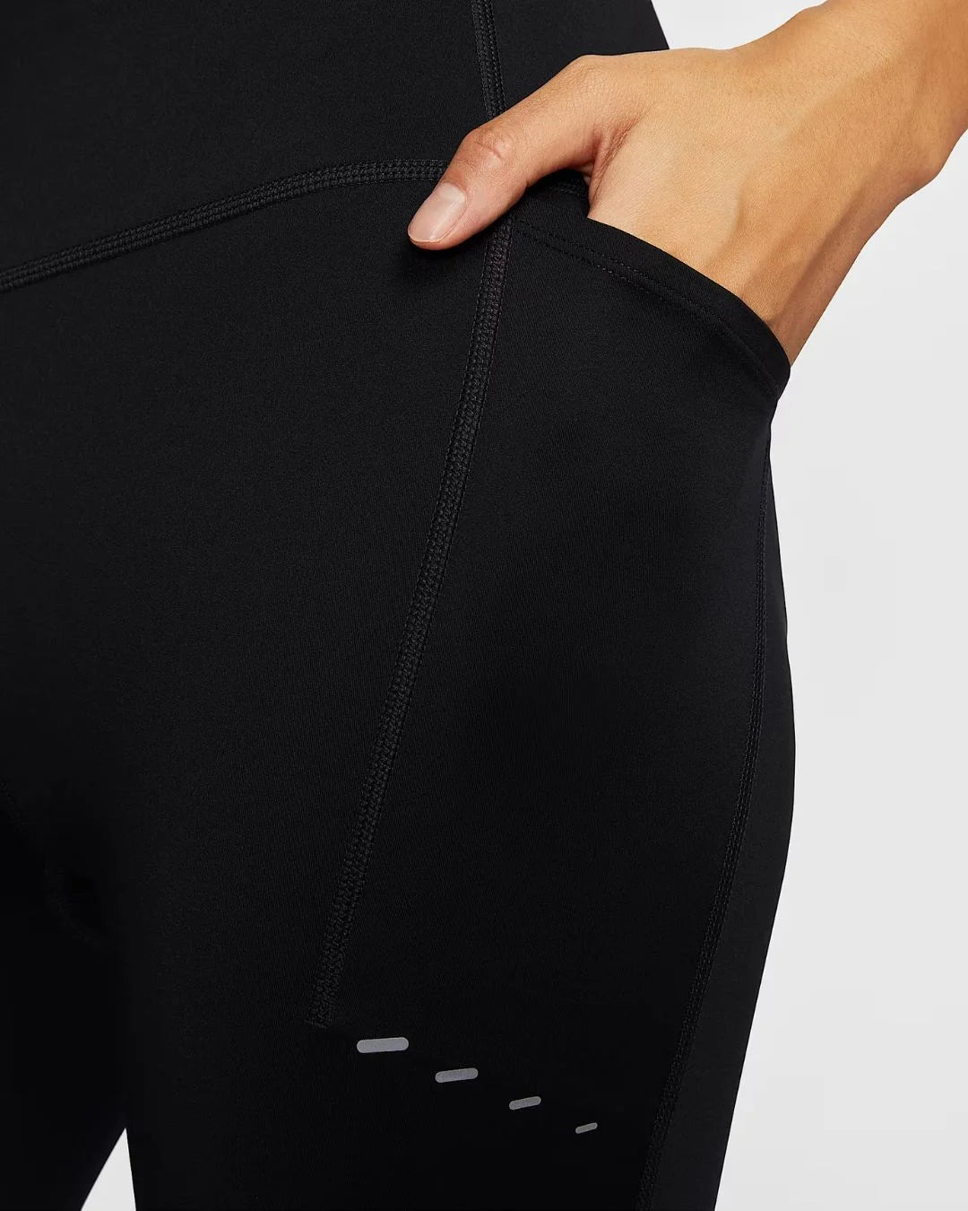 NIKE Swift Women's High-Waisted 7/8 Running Leggings with Pockets on triQUIP sports