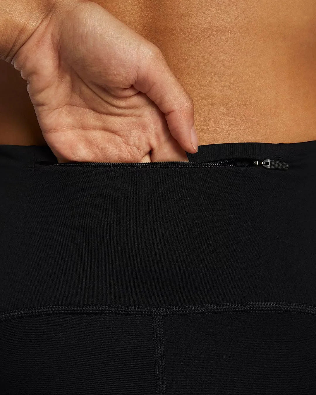 NIKE Swift Women's High-Waisted 7/8 Running Leggings with Pockets on triQUIP sports