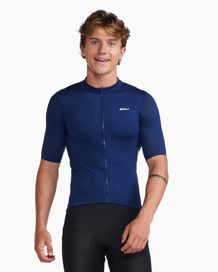 2XU Cycling Jersey on Triquip Sports