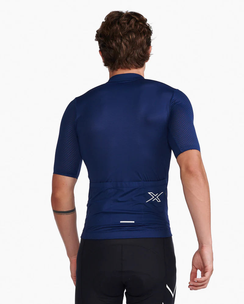 2XU Cycling Jersey on Triquip Sports