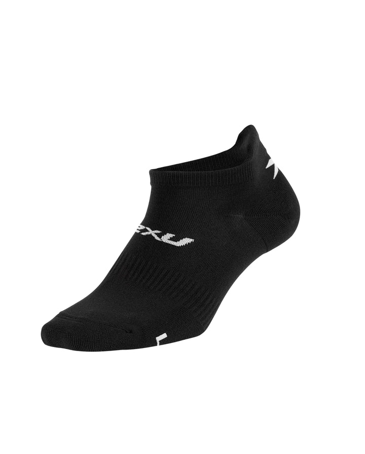 2XU  Ankle Socks on Triquip Sports