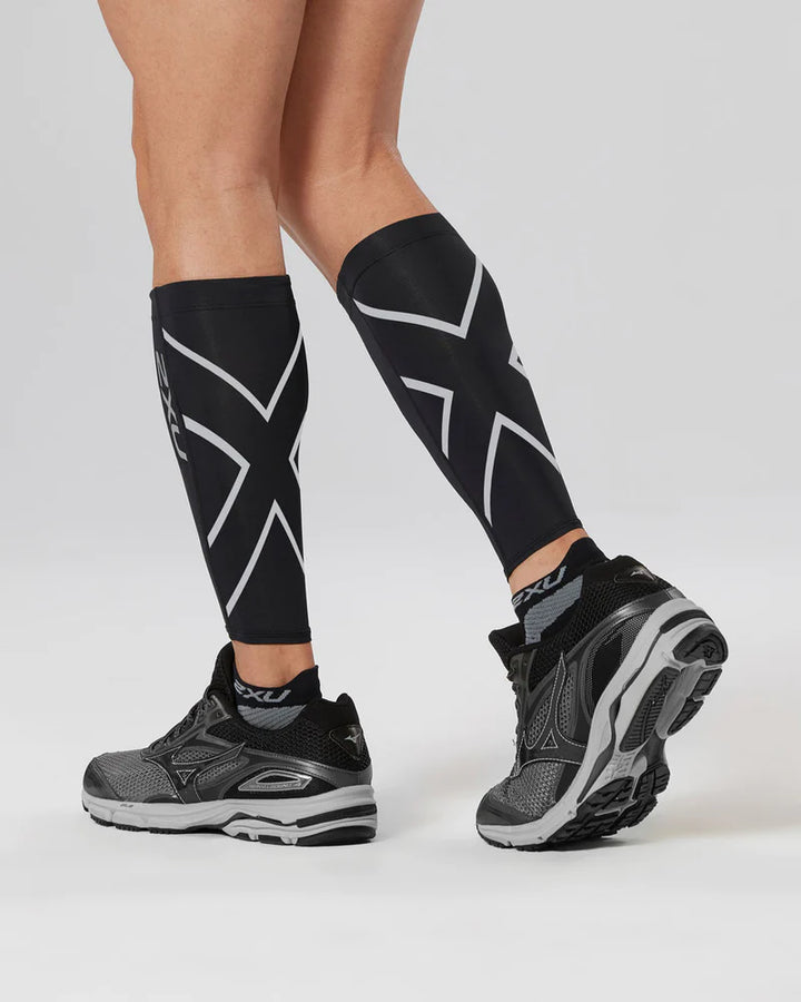 2XU Compression Calf Guards on Triquip Sports