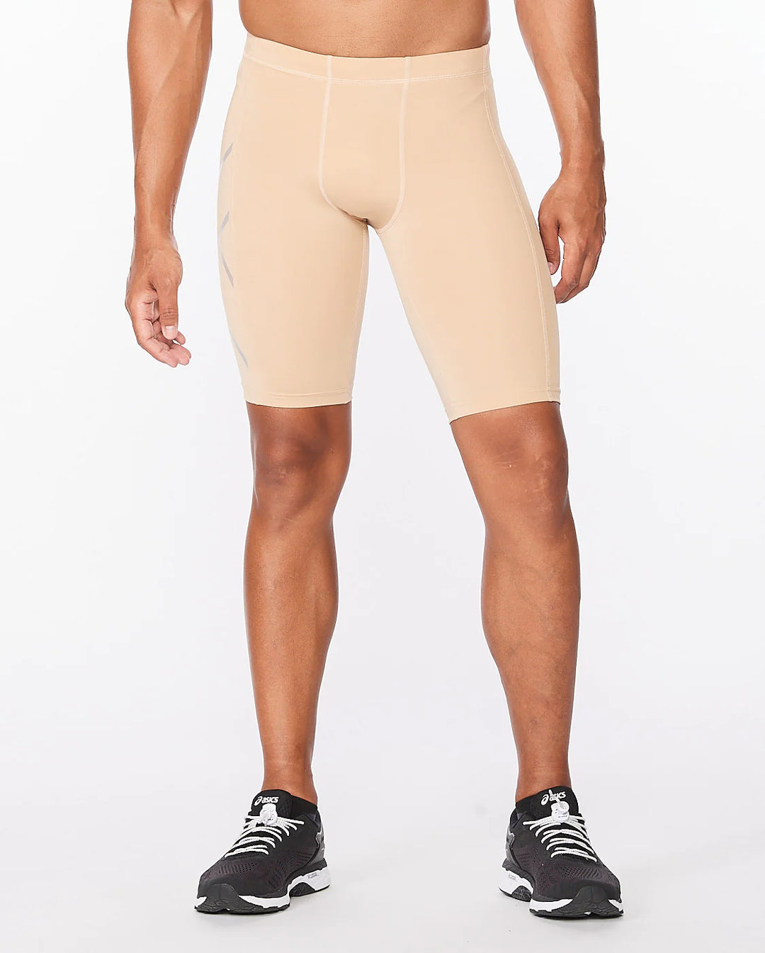 2XU Shorts on Triquip Sports